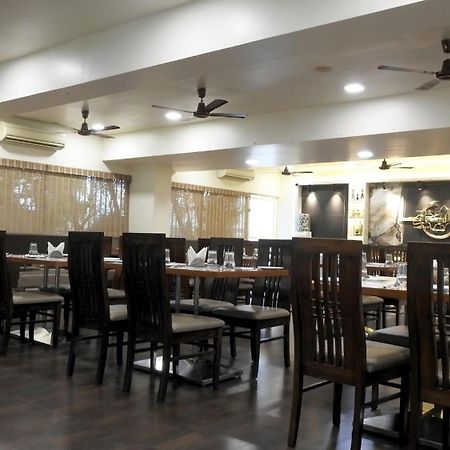 Hotel Sai Miracle Shirdi Ngoại thất bức ảnh