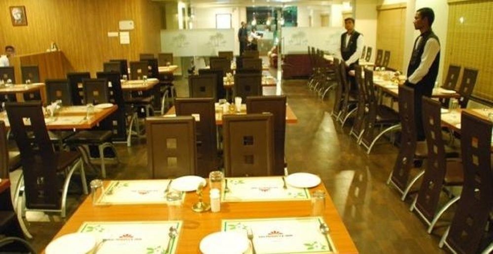 Hotel Sai Miracle Shirdi Ngoại thất bức ảnh